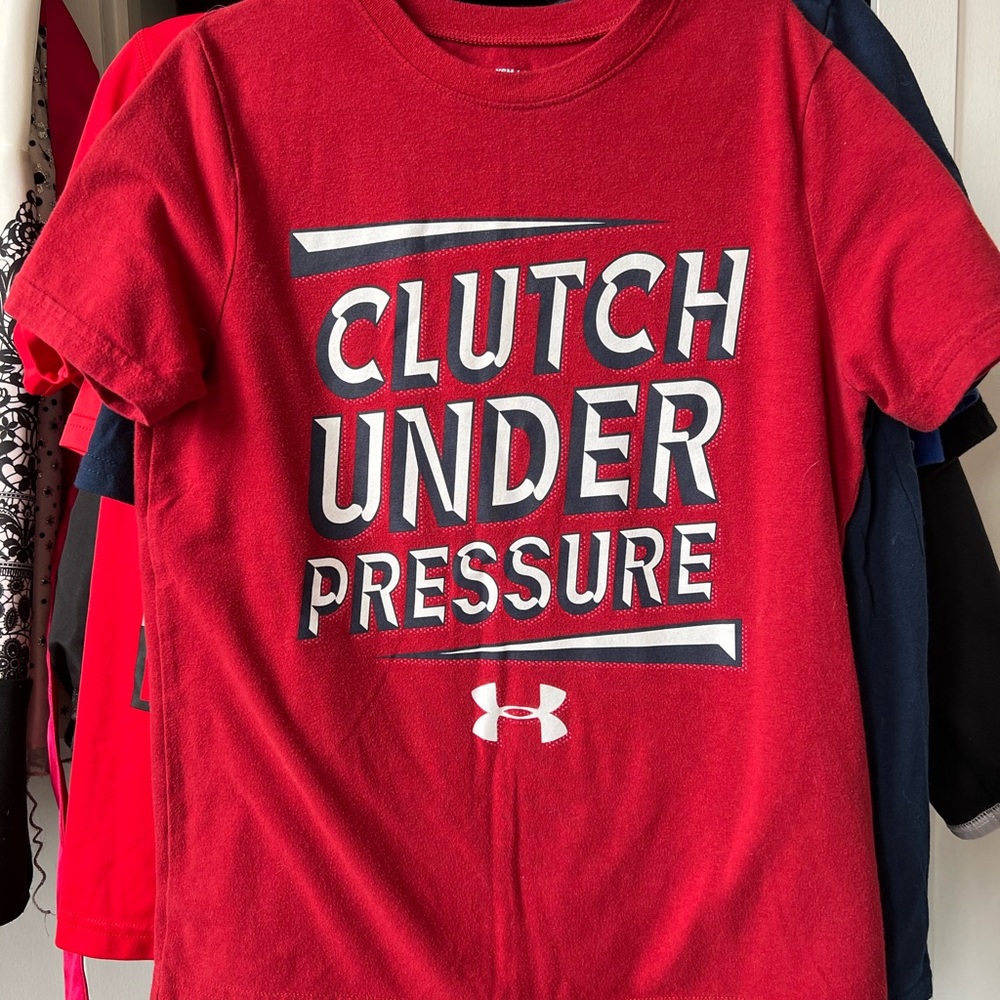 Boys under Armour shirt